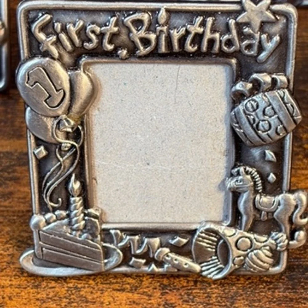 VTG Miniature Baby Milestone Pewter Frames Set of 4 Style Easel Nursery Gift‎ 3D
